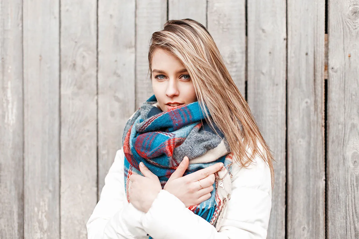 Perché la pelle perde luminosità durante la stagione fredda