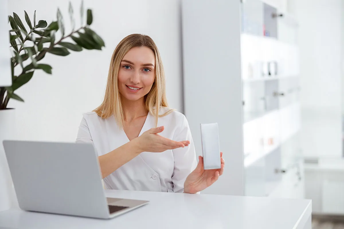 posizionamento e presentazione dei pacchetti ai clienti