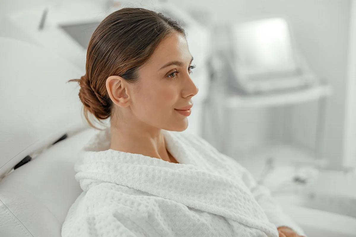 Fototerapia e tecnologie ad alta frequenza: Cura della pelle moderna